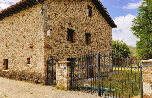 Triollo Casa | Agradable casa rural Fuentes carrionas a los pies del famoso pico Curavacas