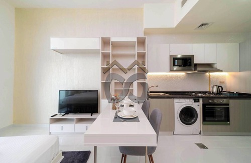 Motor City Apartamento | Pleasant Studio in Danube Miraclz,arjan