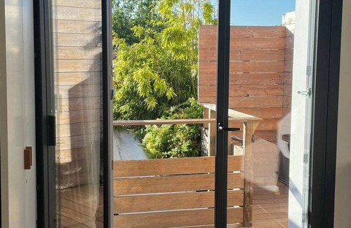 La Rochelle Casa | AGRADABLE CASA SOLEADA CON TERRAZA Y JARDIN