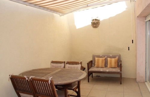 Eyragues Casa | Pleasant town house
