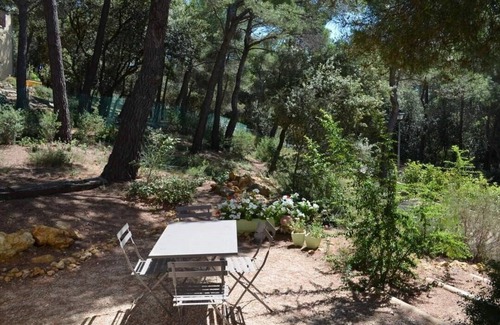 Bedoin Villa | Pleasant villa at the foot of Mont Ventoux, with swimming pool and pétanque court