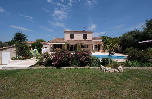 Aureille Casa | Villa con piscina (10x6), cerca del centro del pueblo en los Alpilles, 6 personas