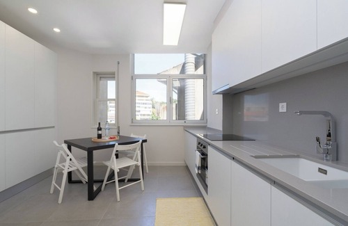 Lapa Apartamento | Please note: Between October 30 and November 15, improvements will be...
