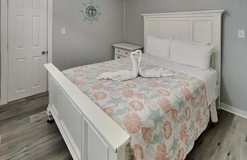 Galveston Casa | Pleasure Pier Retreat Manor