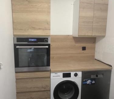 Salon-de-Provence Apartamento | Plein centre ville Appartement