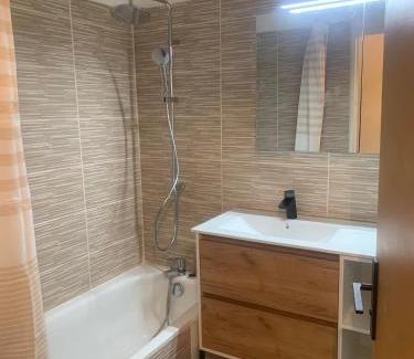 Salon-de-Provence Apartamento | Plein centre ville Appartement