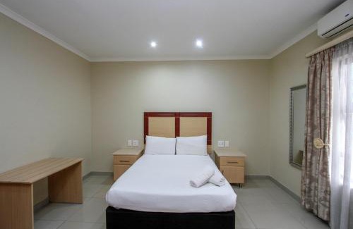 Glenwood Hotel | PLM Golden Lodge