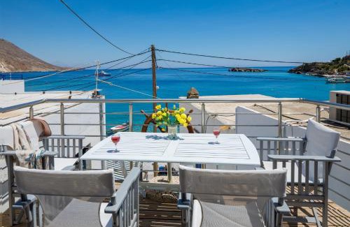 Loutro Apartamento | Plori - Molos Apartments