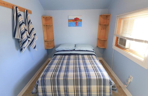 Wasaga Beach Casa | Plovers Cove Cottage