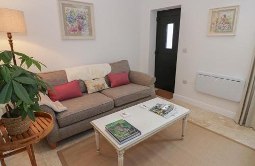 Hellidon Casa | Plum Barn