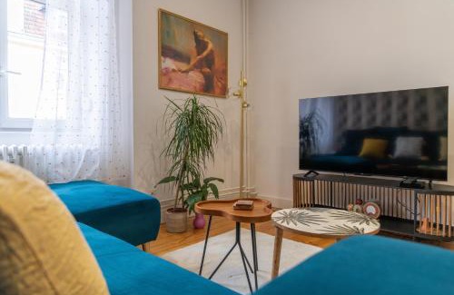 Sablon Apartamento | Plumeria - Grand Appartement 75m2 - Au calme avec Jardin - Idéal Famille ou Groupe de Travailleurs - Parking Public Gratuit - 2 Chambres - 4 Lits séparés