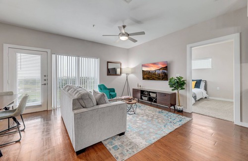 Cedar Park Apartamento | Plush 2Br Cal King Suite Close to Everything