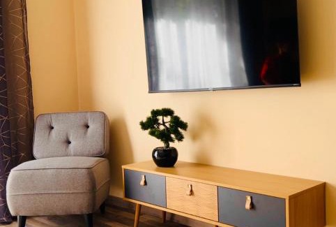 Celleneuve Apartamento | Pluton
