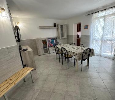 La Pietraia Apartamento | PM 18 Via delle Baleari Guest House