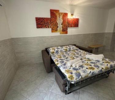 La Pietraia Apartamento | PM 18 Via delle Baleari Guest House