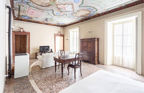 Castello Cabiaglio Apartamento | PM3