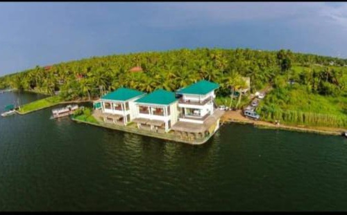 Alappuzha Complejo | PMC Lakeshore Resort & Houseboat