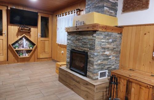 Luce Casa | Počitniška hiška Kašta