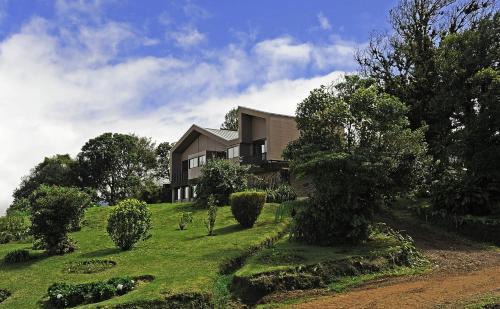 Poas Volcano National Park Hotel | Poas Volcano Lodge