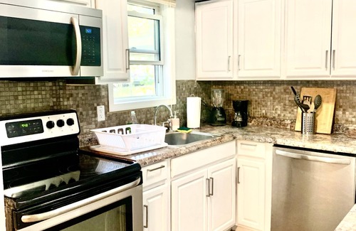 Tobyhanna Casa | Pocono 3BR Getaway Hot Tub Arcades Fire Pit
