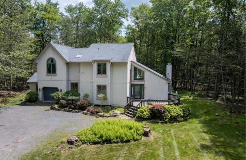 Pocono Pines Casa | Pocono Escape Style and Serenity