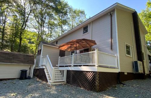 Tobyhanna Casa | Pocono Getaway