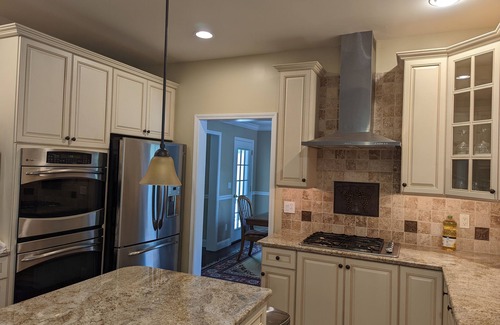 Rowland Casa | Pocono Lackawaxen Masthope Lakefront Game Room Community Pool Ski Big Bear Kayak