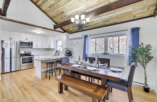 Cresco Casa | Pocono Mountains Luxury Retreat with king bed and Game Room in the woods.