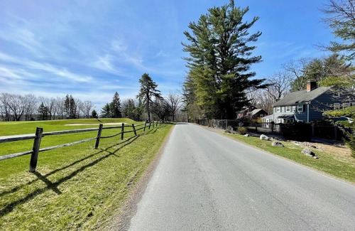 Canadensis Casa | Poconos "Bear House" at Skytop, historic family home perfect to enjoy nature