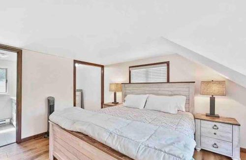 Lake Harmony Casa | Poconos Getaway! Lake Harmony!