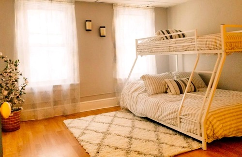 Lansford Casa | Poconos Mountains ★ Jim Thorpe ★ Extended Stay ★ ST Luke's ★ LVHN ★ Geisinger ★