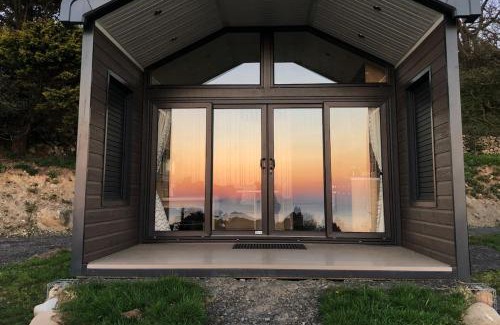 Llwyngwril Chalet De Esquí | POD6 Family Glamping with seaview & Wi-Fi
