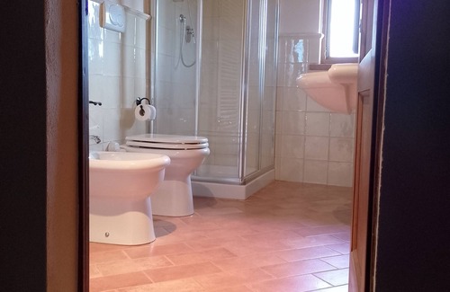 Radicondoli Otro | Podere Cerciano: Double room with bathroom