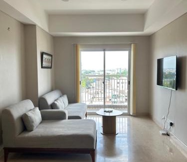 Medan Apartamento | Podomoro Delipark Apartemen Cozystay Empire Tower 3BR Medan