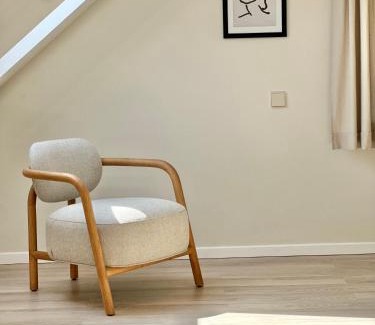 Anyksciai Apartamento | Poeto Namas Art