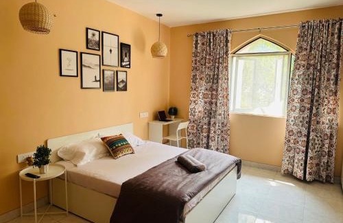 Koregaon Park Apartamento | Poetry: Pvt Studio in Koregaon Park . AC WiFi SmartTv