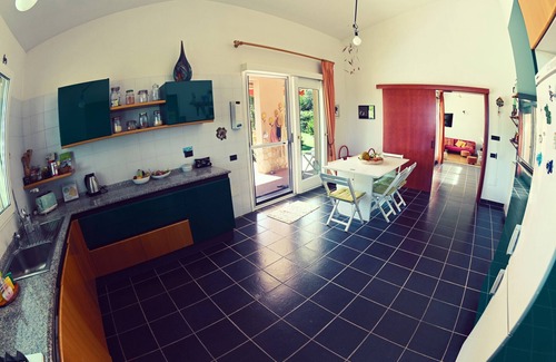 Poggio dei Pini Villa | Poggio Dei Pini: Casa / villa / chalet - Capoterra
