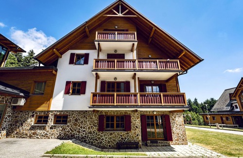 Hocko Pohorje Apartamento | Pohorje by Interhome