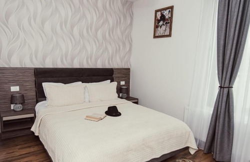 Cornu Casa | Poiana Verde Garden House
