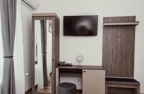 Cornu Casa | Poiana Verde Garden House
