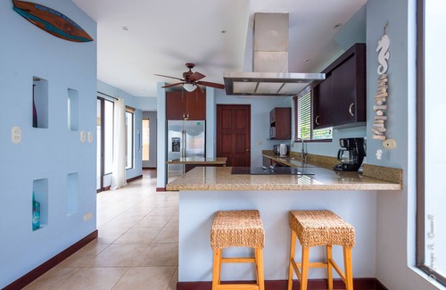 Playa Hermosa Casa | Point Break Beach House - Playa Hermosa - Jaco