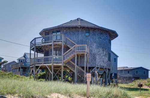 Buxton Cabaña | Point Break Cottage- Pasos a la playa- Piscina comunitaria y spa