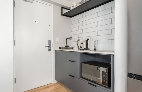 Green Point Apartamento | Point Break | Sleek Studio | Mountain Views