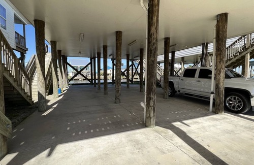 Golden Meadow Casa | Point Fourchon C - Boat Access - Island Realty