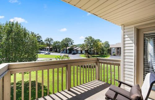 Table Rock Apartamento | Pointe Royale Resort - Restaurant, Golfing, Pools, Gym, Trails, Lake Access