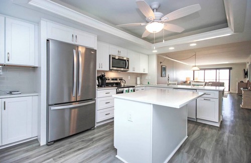 Sanibel Casa | Pointe Santo E26: Your Rejuvenated Gulf-Front Escape on Sanibel