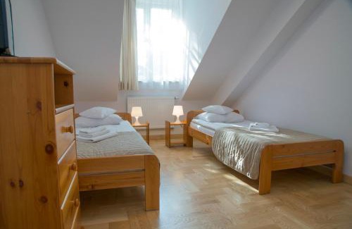 Stradom Casa | Pokoje Gościnne Dom św. Szymona