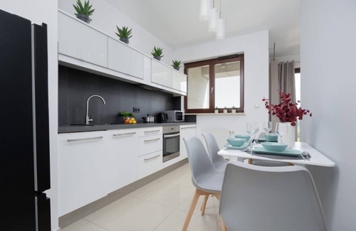 Muranow Apartamento | Pokorna 2 | City centre Apartment | Parking