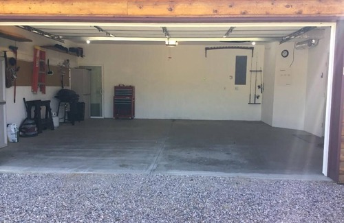 Polaris Casa | Polaris Paradise Maverick, Entire townhouse in scenic Polaris, MT