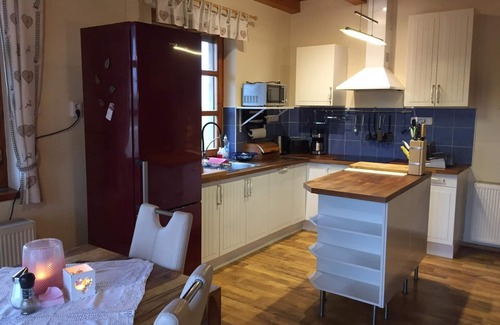 Lengyeltoti Casa | Poldis Tajhaz, country house with pool, children and dogs welcome